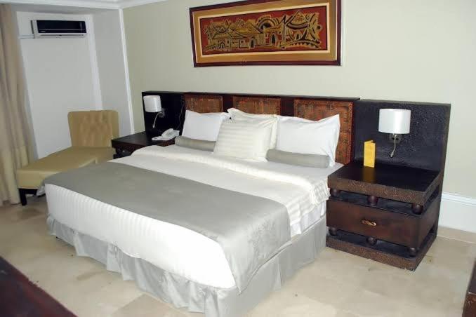 Jades Hotel Wupa Kültér fotó